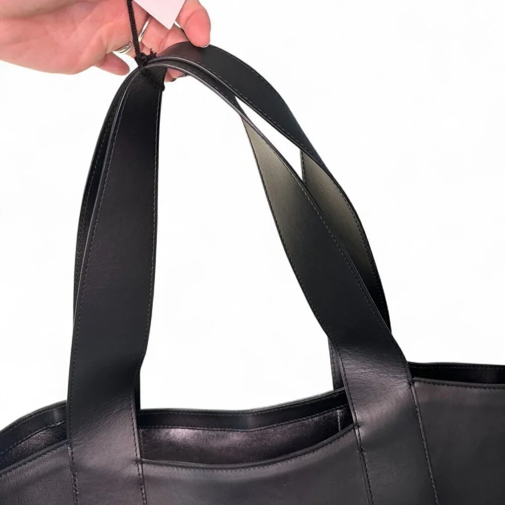 Liselle Kiss Jamie Large Leather Tote Bag - Smooth Black NWT